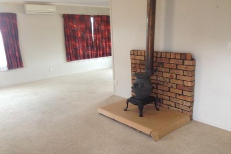 Photo of property in 1626a Dominion Extension, Mount Roskill, Auckland, 1041