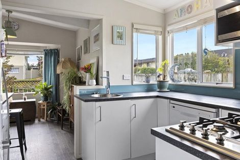 Photo of property in 6 Glengarry Place, Hilltop, Taupo, 3330