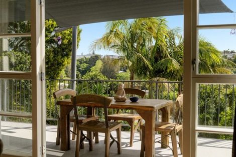 Photo of property in 9 Landview Road, Parkvale, Tauranga, 3112