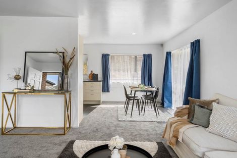 Photo of property in 80 Robert Skelton Place, Clendon Park, Auckland, 2103