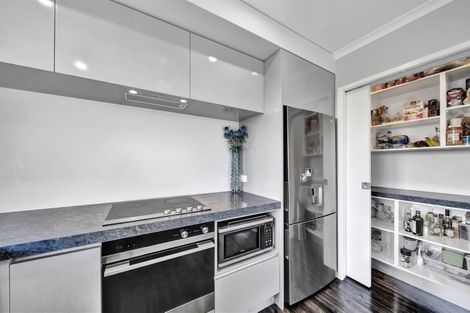 Photo of property in 5 Papawhero Drive, Bell Block, New Plymouth, 4312