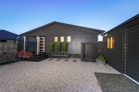 Photo of property in 16 Saxon Street, Motueka, 7120