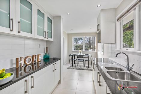Photo of property in 9 Chisholm Place, Mangere East, Auckland, 2024