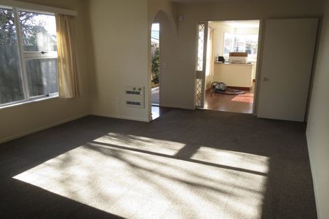 Photo of property in 1/4 Solway Avenue, Ilam, Christchurch, 8041