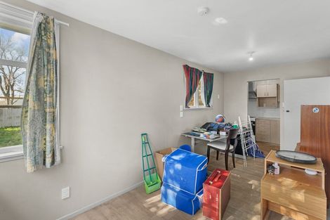 Photo of property in 8 Ballantyne Avenue, Upper Riccarton, Christchurch, 8041