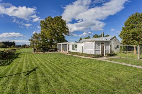 Photo of property in 54 Victoria Street, Oxford, 7430