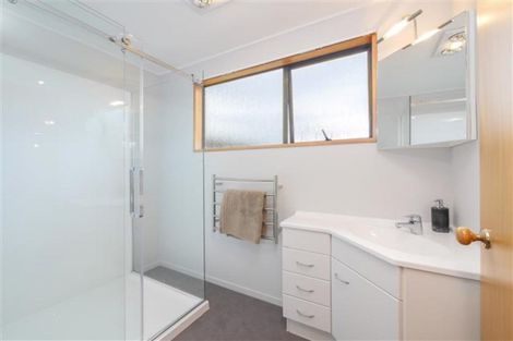 Photo of property in 11 Colquhoun Street, Glenross, Dunedin, 9011