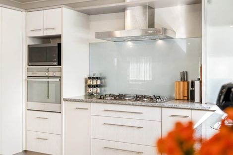 Photo of property in 11 Amaretto Avenue, Flat Bush, Auckland, 2019
