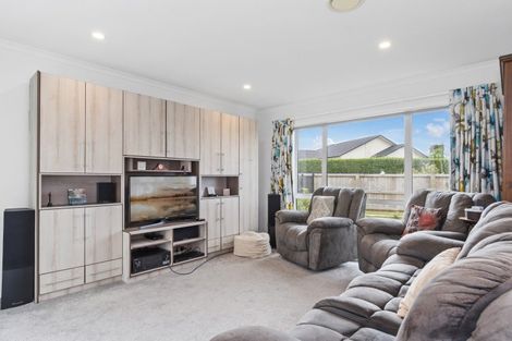 Photo of property in 1 Benmore Crescent, Pyes Pa, Tauranga, 3112