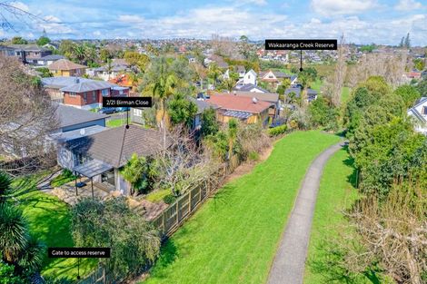 Photo of property in 2/21 Birman Close, Half Moon Bay, Auckland, 2012