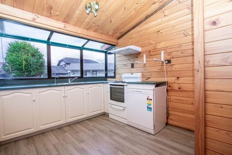 Photo of property in 5 Emma Place, Pukete, Hamilton, 3200