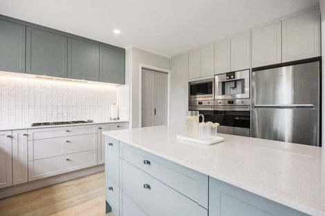 Photo of property in 132 Taupaki Road, Taupaki, Henderson, 0782