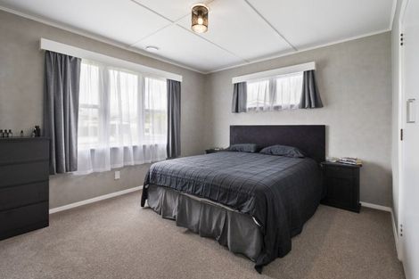 Photo of property in 3 Somerset Crescent, Highbury, Palmerston North, 4412