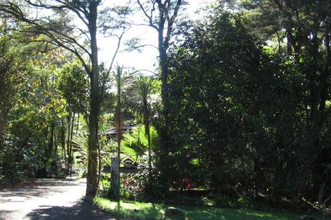 Photo of property in 52 Wirihana Road, Titirangi, Auckland, 0604
