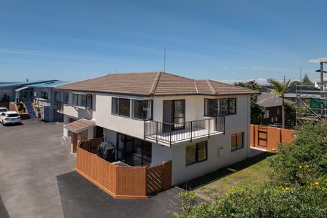 Photo of property in 153b Oceanbeach Road, Mount Maunganui, 3116