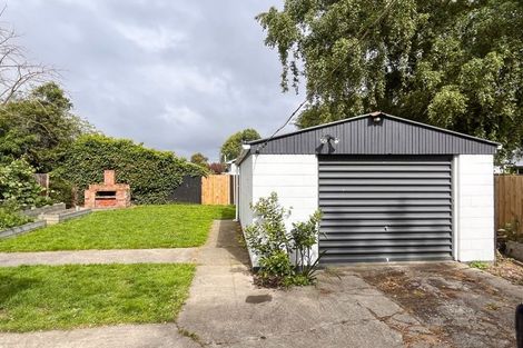 Photo of property in 19 North Parade, Richmond, Christchurch, 8013