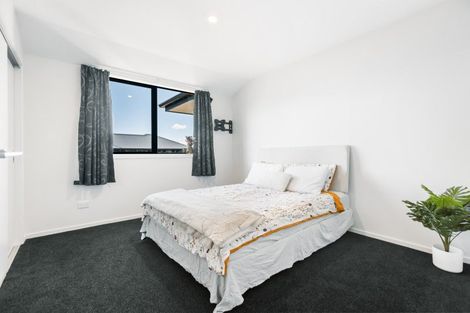 Photo of property in 10 Magpie Place, Lake Hawea, 9382