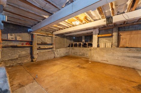 Photo of property in 31 Avenue Road, West End, Timaru, 7910