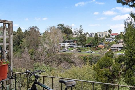 Photo of property in 4/271 River Road, Claudelands, Hamilton, 3214