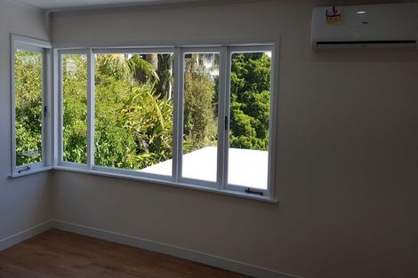 Photo of property in 24 Alexander Avenue, Torbay, Auckland, 0630