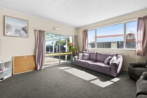 Photo of property in 3 Antrim Place, Tamatea, Napier, 4112
