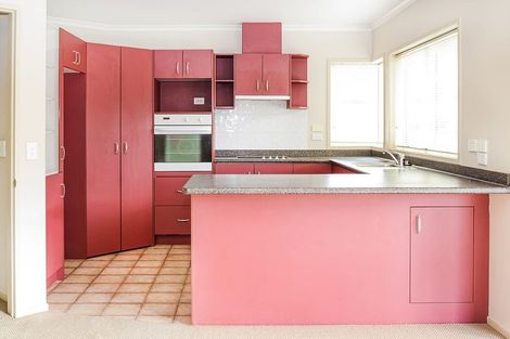 Photo of property in 41 Caulfield Place, Pukehangi, Rotorua, 3015