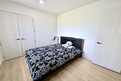 Photo of property in 547 Great South Road, Rosehill, Papakura, 2113