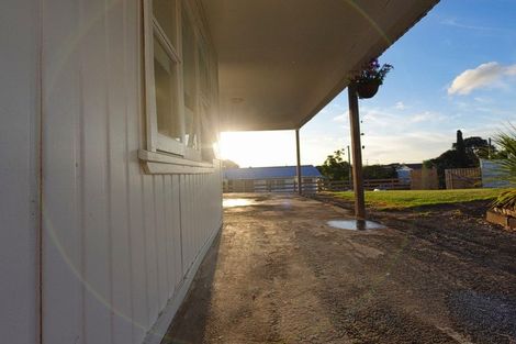 Photo of property in 31 Karaka Street, Helensville, 0800