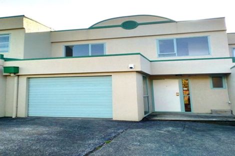 Photo of property in 7/351 West Coast Road, Glen Eden, Auckland, 0602