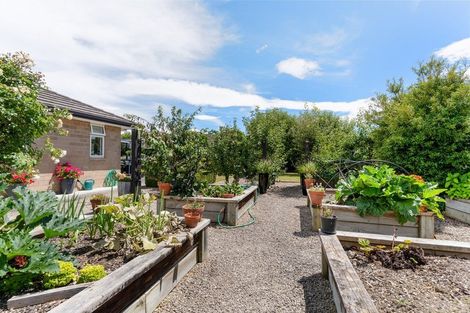 Photo of property in 59 Armstrong Avenue, Carterton, 5713