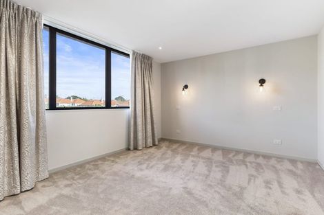 Photo of property in 156 Buckley Avenue, Hobsonville, Auckland, 0616