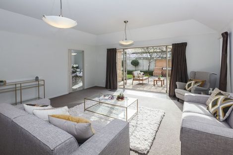 Photo of property in 152 Ilam Road, Ilam, Christchurch, 8041