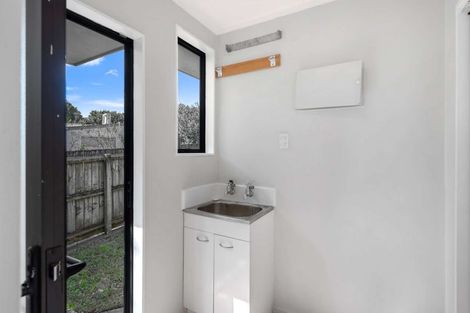 Photo of property in 1/7 Inca Place, Red Hill, Papakura, 2110