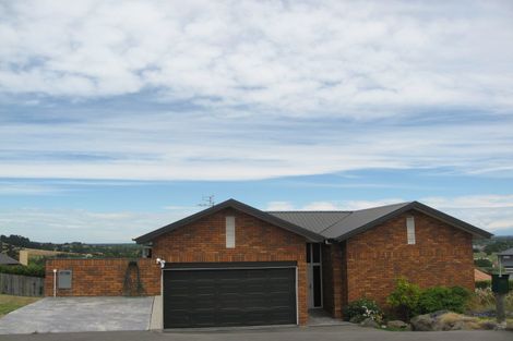 Photo of property in 12 Somerton Rise, Westmorland, Christchurch, 8025