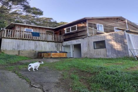 Photo of property in 55 Erua Road, Ostend, Waiheke Island, 1081