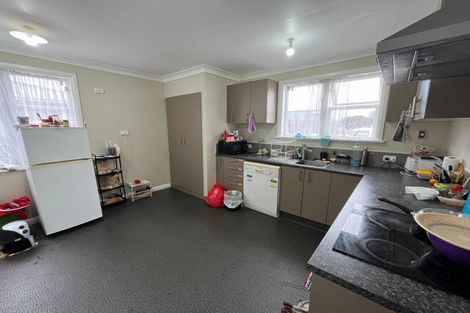Photo of property in 83 Rangiora Avenue, Roslyn, Palmerston North, 4414