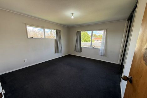 Photo of property in 33 Addison Drive, Glendene, Auckland, 0602