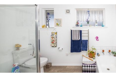 Photo of property in 1/528 Marine Parade, South New Brighton, Christchurch, 8062