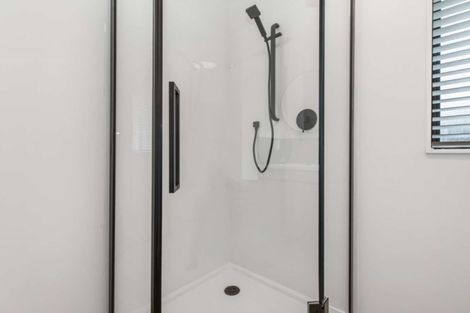 Photo of property in 1/63a Colwill Road, Massey, Auckland, 0614