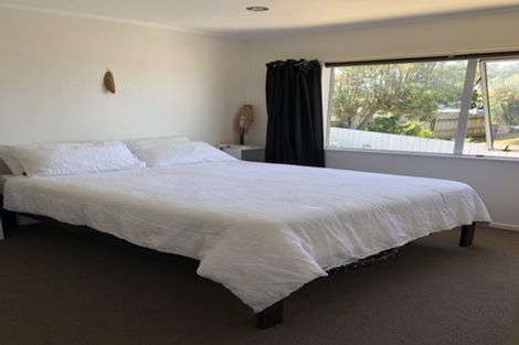 Photo of property in 2/224 Onewa Road, Birkenhead, Auckland, 0626