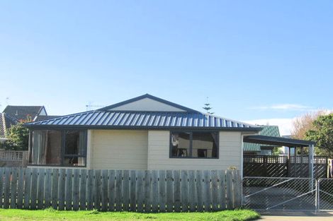 Photo of property in 35a Donovan Road, Paraparaumu Beach, Paraparaumu, 5032