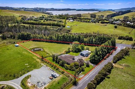 Photo of property in 10 Midgley Road, Mangonui, 0494
