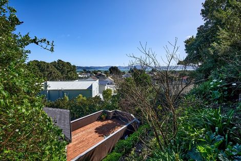 Photo of property in 15 Kowhai Street, Eastbourne, Lower Hutt, 5013