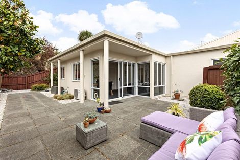 Photo of property in 2/18 Palatine Terrace, Huntsbury, Christchurch, 8022