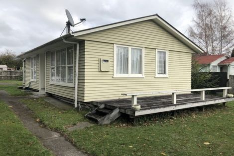 Photo of property in 81 Te Rangitautahanga Road, Turangi, 3334