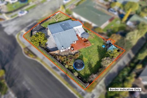 Photo of property in 2 Wallace Place, Rangiora, 7400