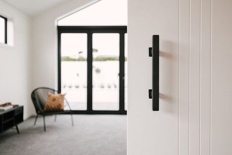 Photo of property in 62 Freedom Drive, Kelvin Grove, Palmerston North, 4414