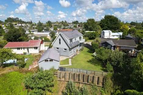 Photo of property in 43 Te Anau Place, Glenview, Hamilton, 3206