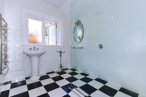 Photo of property in 54 Bridge Street, Coalgate, 7673