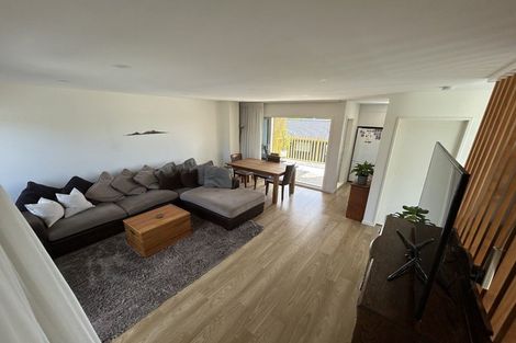 Photo of property in 4/3 Coronation Road, Hillcrest, Auckland, 0627